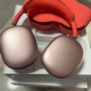 Apple AirPods Max in Coral and Rose Gold